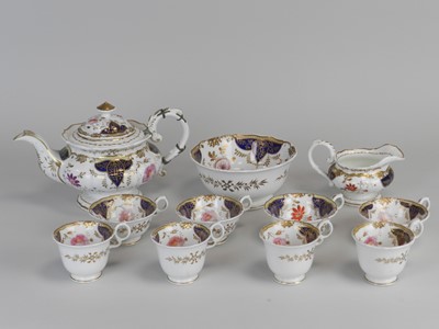 Lot 410 - A Grainger, Lee & Co Worcester part tea/coffee service