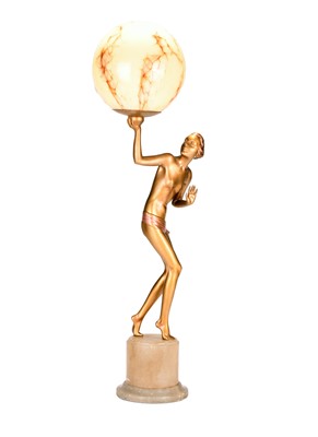 Lot 225 - An Art Deco spelter figural lamp