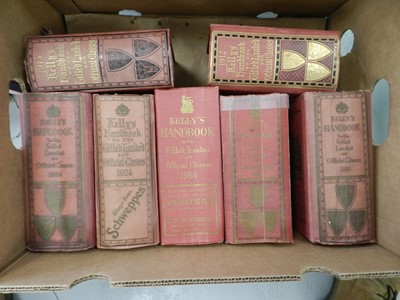 Lot 134 - LODGE'S PEERAGE 1910 (rebound); Burke's...