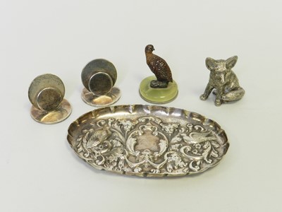 Lot 2 - A collection of silver and plate