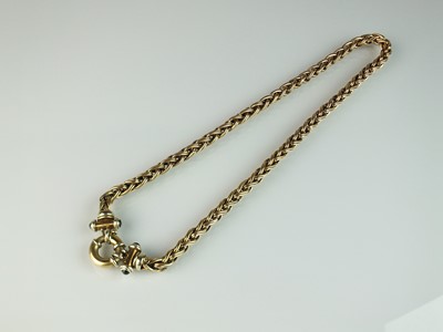Lot 49 - A 9ct gold necklace