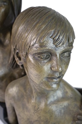 Lot 149 - Francis Roe (British 20th Century) Sculpture of Two Children
