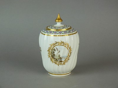 Lot 156 - Caughley polychrome tea canister and cover, circa 1792-94