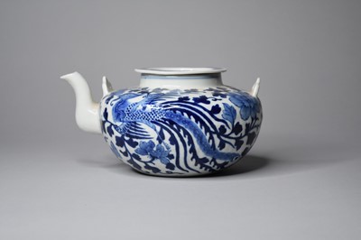 Lot 279 - A Chinese blue and white teapot, Qing Dynasty