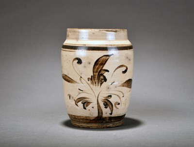 Lot 342 - A Chinese cizhou jar, Song Dynasty