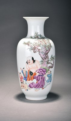 Lot 298 - A Chinese famille rose 'fortune' vase, Republic period