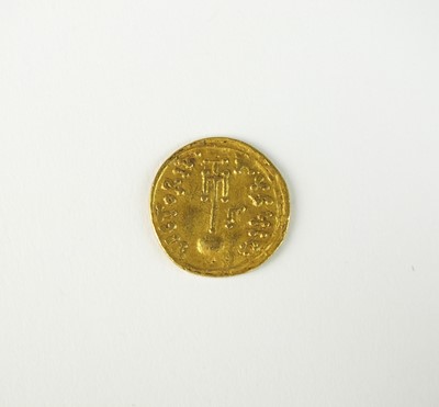Lot 71 - Byzantine gold Semissis of Constantine
