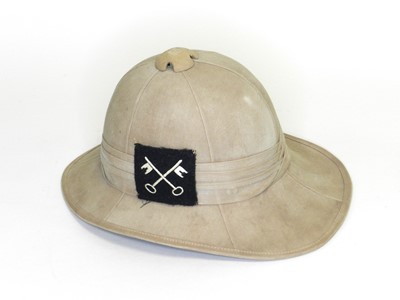 Lot 203 - British pith helmet with 2nd Infantry Division patch