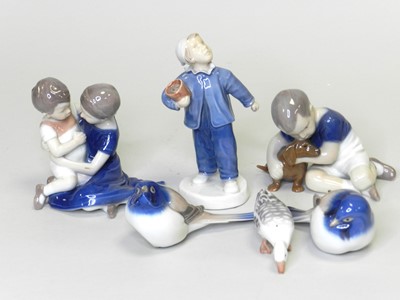 Lot 176 - A group of Bing & Grondahl figures