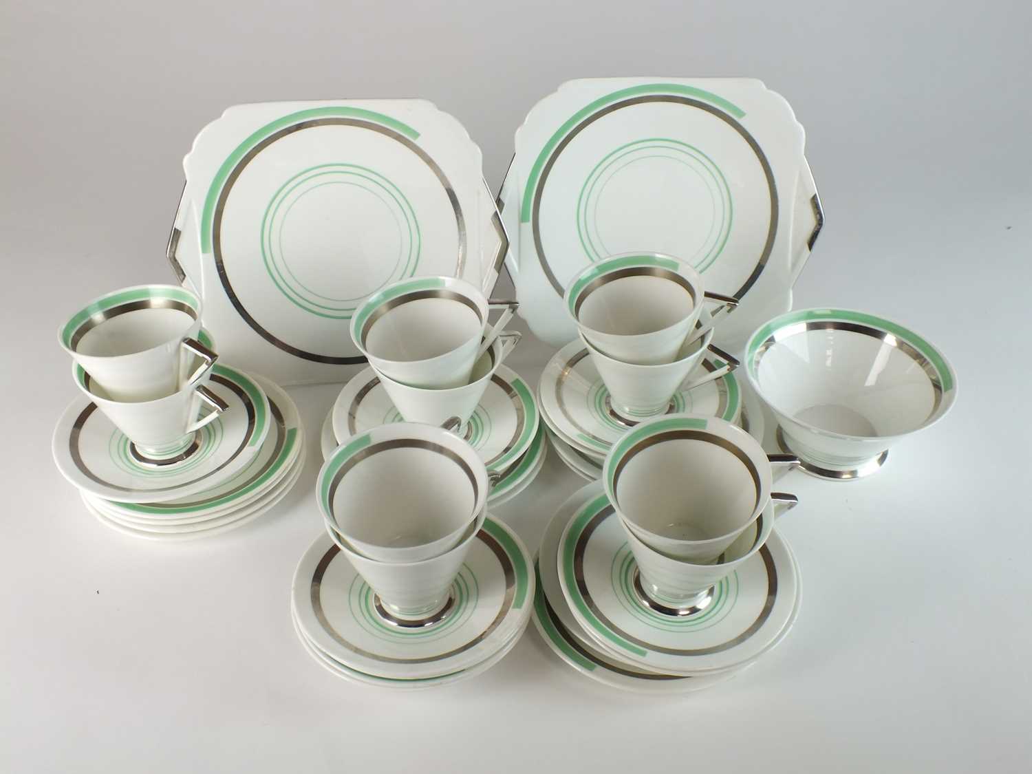 Lot 264 - A Shelley 'Eve' shaped tea service, pattern