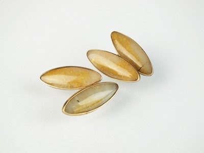 Lot 83 - A pair of quartz agate cufflinks