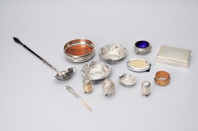 Lot 5 - A collection of various silver items