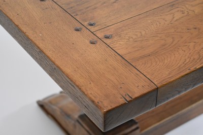 Lot 401 - A 17th century style joined oak refectory table