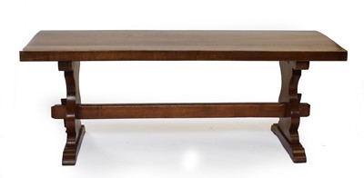 Lot 368 - A good 20th century joined oak refectory table