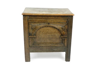 Lot 389 - A reproduction, 17th century style, carved oak hutch-type chest