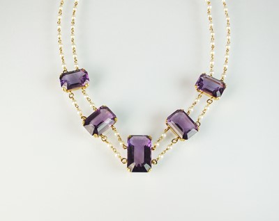 Lot 91 - An amethyst and seed pearl necklace