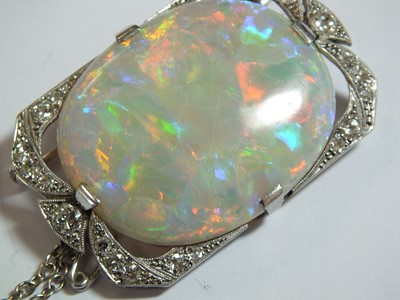Lot 96 - An early 20th century opal and diamond brooch