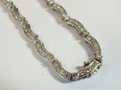 Lot 33 - A diamond necklace by Boucheron