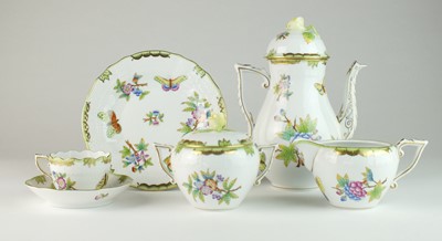 Lot 270 - Herend 'Queen Victoria' coffee service