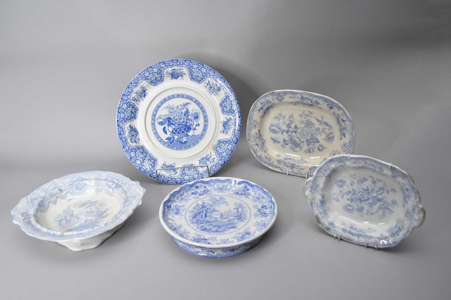 Lot 35 A collection of 19th century blue and white