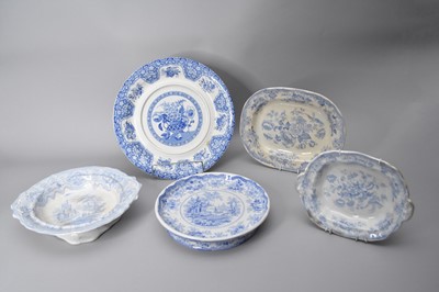 Lot 35 - A collection of 19th century blue and white pottery