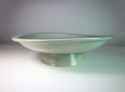 Lot 249 - Tseng Min-Nan (Taiwanese Contemporary) Porcelain Footed Dish