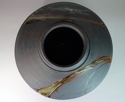 Lot 248 - Tseng Min-Nan (Taiwanese Contemporary) Ovoid Stoneware Vase