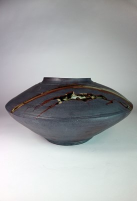 Lot 248 - Tseng Min-Nan (Taiwanese Contemporary) Ovoid Stoneware Vase