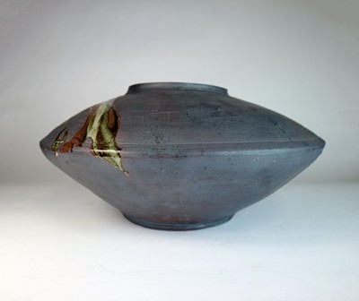 Lot 248 - Tseng Min-Nan (Taiwanese Contemporary) Ovoid Stoneware Vase