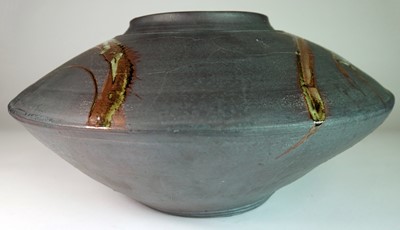 Lot 248 - Tseng Min-Nan (Taiwanese Contemporary) Ovoid Stoneware Vase