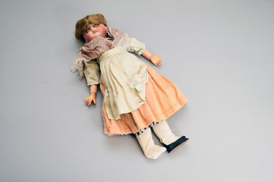 Lot 564 - A French SFBJ porcelain-headed doll