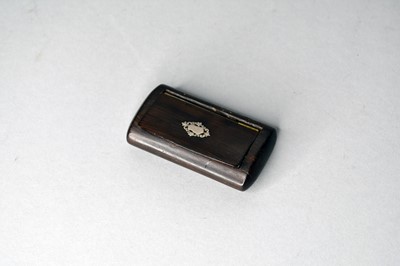 Lot 247 - A 19th century treen rosewood snuff box