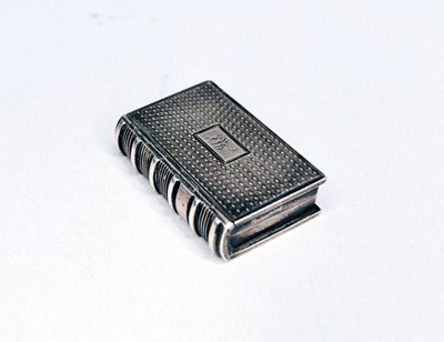 Lot 355 - A Victorian silver vinaigrette in the form of a book