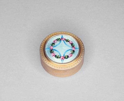 Lot 328 - A silver gilt and guilloche enamel circular box and cover