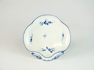 Lot 244 - Caughley 'Chantilly Sprigs' dessert dish