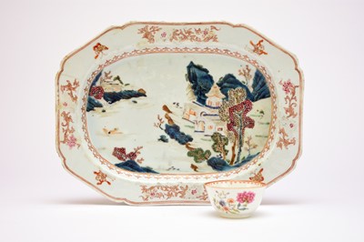 Lot 335 - A Chinese famille rose dish and a teabowl