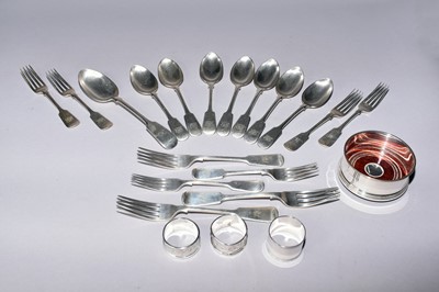 Lot 3 - A collection of silver and plate