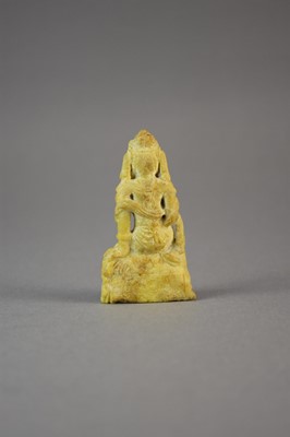 Lot 441 - A Chinese carved hardstone figure of a Bodhisattva, probably Ming