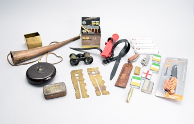 Lot 352 - A large collection of vintage and recent tools and collectables