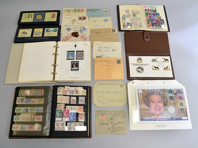 Lot 107 - A large collection of stamps