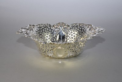 Lot 23 - An Edwardian silver pierced bowl