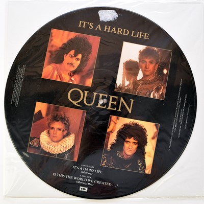 Lot 159 - QUEEN. Album sleeve notes, signed on cover by...