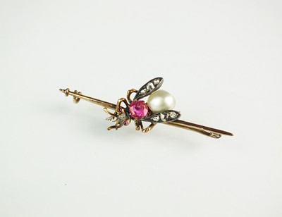 Lot 143 - A pink sapphire, untested pearl and diamond insect brooch
