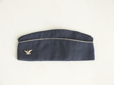 Lot 272 - A Vietnam era US Air Force Chaplain's uniform...