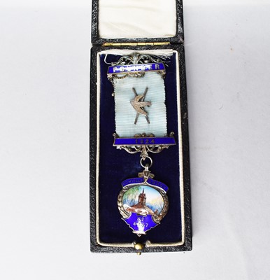 Lot 138 - A silver and enamel masonic jewel