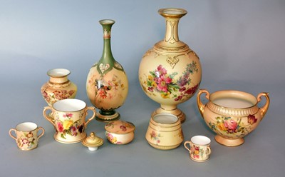 Lot 289 - A group of Royal Worcester blush ivory ornamental wares