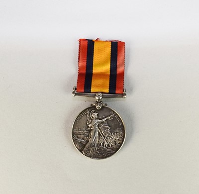 Lot 354 - A Queen's South Africa medal. Anglo-Boer War...