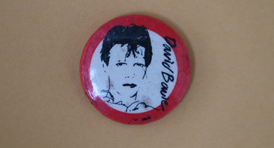 Lot 121 - David Bowie Scary Monsters Pin Button Badge