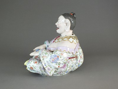 Lot 309 - A large Meissen porcelain nodding pagoda figure