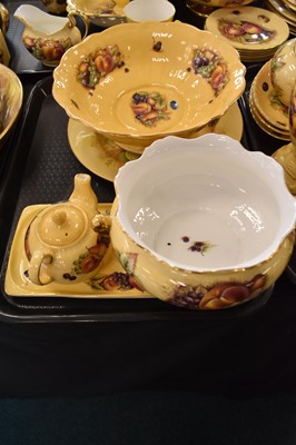 Lot 244 - A substantial collection of Aynsley Orchard Gold